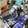 Image 1 : TECO 450 BENCH VICE