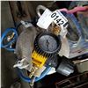 Image 3 : PAINT TANK, HOSE, AND PAINT GUN