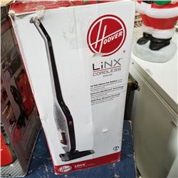 HOOVER LINX CORDLESS STICK VAC 18VOLT W/ CHARGER AND OTHER ATTACHMENTS