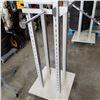 Image 2 : ROLLING RETAIL CLOTHING DISPLAY RACK