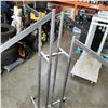 Image 4 : ROLLING RETAIL CLOTHING DISPLAY RACK