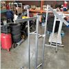 Image 2 : ROLLING RETAIL CLOTHING DISPLAY RACK