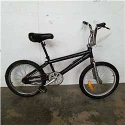 BLACK BMX BIKE