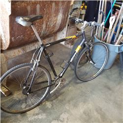 BLACK SCOTT BIKE