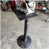 Image 1 : BLACK AND DECKER BENCH GRINDER AND SANDER ON METAL STAND
