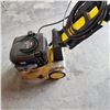 Image 3 : KARCHER PRESSURE WASHER W/ BRIGGS AND STRATTON MOTOR W/ WAND