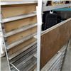 Image 3 : METAL BAKERS RACK
