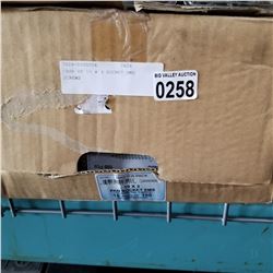CASE OF 10 x 3 SOCKET SMS SCREWS