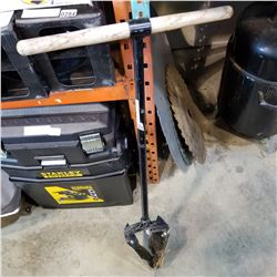 POST HOLE DIGGER