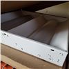 Image 2 : 2 NEW 2FT x 2FT FLUORESCENT SHOP LIGHTS
