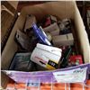 Image 1 : BOX OF LIGHT BULBS