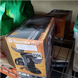 TOASTMASTER 1.7L RED KETTLE AND TOASTMASTER 5 CUP COFFEE MAKER - WORKING