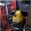 Image 2 : MAC 2816 WEEDEATER