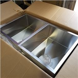 NEW STAINLESS UNDER MOUNT DOUBLE BOWL SINK 29 1/2 X 17 3/8 X 8 1/4 INCH