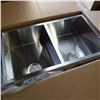 Image 3 : NEW STAINLESS UNDER MOUNT DOUBLE BOWL SINK 29 1/2 X 17 3/8 X 8 1/4 INCH