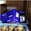 Image 2 : 6 VOLVO HALOGEN FOG LIGHTS AND TRAY OF FIRE HOSES NOZZLES