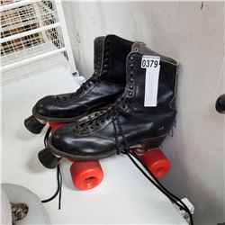 VINTAGE ROLLER SKATES MADE BY CHICAGO W/ KRYPTONICS WHEELS