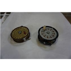 2 VINTAGE FISHING REELS