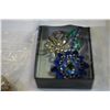 Image 2 : BROACHES, JADE, AND TOOTH ROCKS