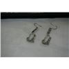 Image 3 : NECKLACE AND EARRING SET IN GREEN CASE