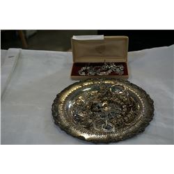 SILVER PLATED PLATE AND TRAY OF VARIOUS JEWELLERY