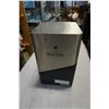 Image 1 : JOHNNIE WALKER BLUE LABEL SCOTCH WHISKY CASE, DESIGNED BY PORSCHE DESIGN STUDIO