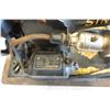 Image 3 : ANTIQUE SINGER 1911 SEWING MACHINE