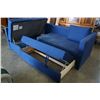 Image 8 : BLUE SECTIONAL W/ TRUNDLE BED