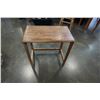 Image 1 : VINTAGE ENDTABLE