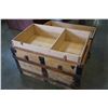 Image 4 : VINTAGE SHIPPING TRUNK