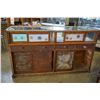 Image 4 : VINTAGE DISPLAY COUNTER BY IDEAL SHOW CASE AND FIXTURE CO VANCOUVER BC