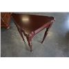 Image 2 : BOMBAY TRIANGLE END TABLE