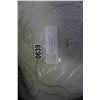 Image 3 : QUEENSIZE SEALY POSTUREPEDIC MORISETTE EURO PLUSH TOP MATTRESS
