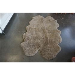 6FT SHEEP SKIN RUG