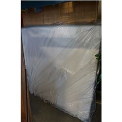 KINGSIZE SEALY LATEX MEMORY FOAM MATTRESS