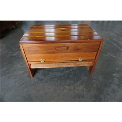 SMALL WOODEN STORAGE BENCH