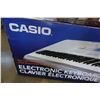 Image 3 : CASIO WK-225 ELECTRIC KEYBOARD