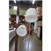 Image 2 : COAT TREE AND DOUBLE FLOOR LAMP