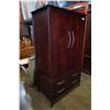 Image 3 : CANADIAN MADE SOLID MAPLE 2 PIECE WARDROBE CABINET WITH SHELF AND CLOTHES BAR, DARK MAHOGANY FINISH