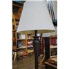 Image 2 : METAL AND WOOD BASE FLOOR LAMP