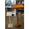 Image 1 : BURL BASE PODIUM AND SMALL WHITE PODIUM