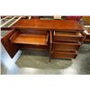 Image 3 : ROLLING 3 DRAWER 2 DOOR ENTERTAINMENT STAND