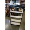 Image 1 : RUSTIC SHELF