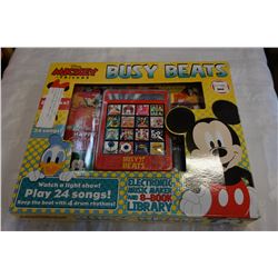 MICKEY AND FRIENDS BUSY BEATS ELECTRONIC MUSIC MAKER AND BOOKS