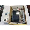 Image 2 : TABLET, 2 IPODS, AND ELECTRONICS
