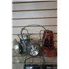 Image 1 : 3 VINTAGE RAILROAD LAMPS
