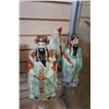 Image 1 : 3 EASTERN FIGURES