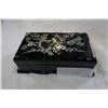 Image 1 : BLACK LAQUER MOTHER OF PEARL JEWELLERY BOX W/ STERLING STAMPED .925 JEWELLERY