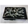 Image 2 : BLACK LAQUER MOTHER OF PEARL JEWELLERY BOX W/ STERLING STAMPED .925 JEWELLERY