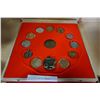 Image 2 : RED VELVET CASE W/ PENDANTS AND MEDALS